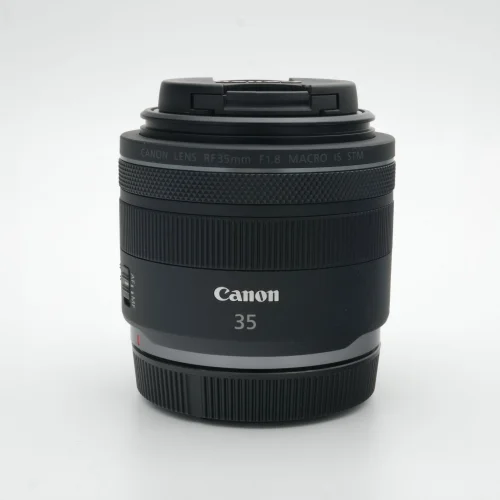 Canon RF 35mm F1.8 MACRO IS STM