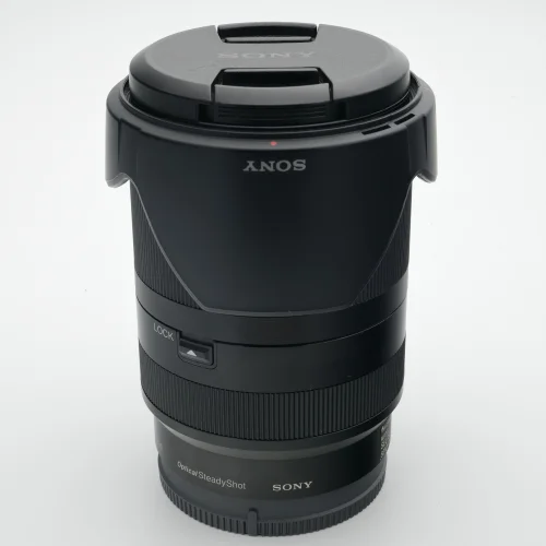 Sony E 18-200mm F3.5-6.3 OSS LE